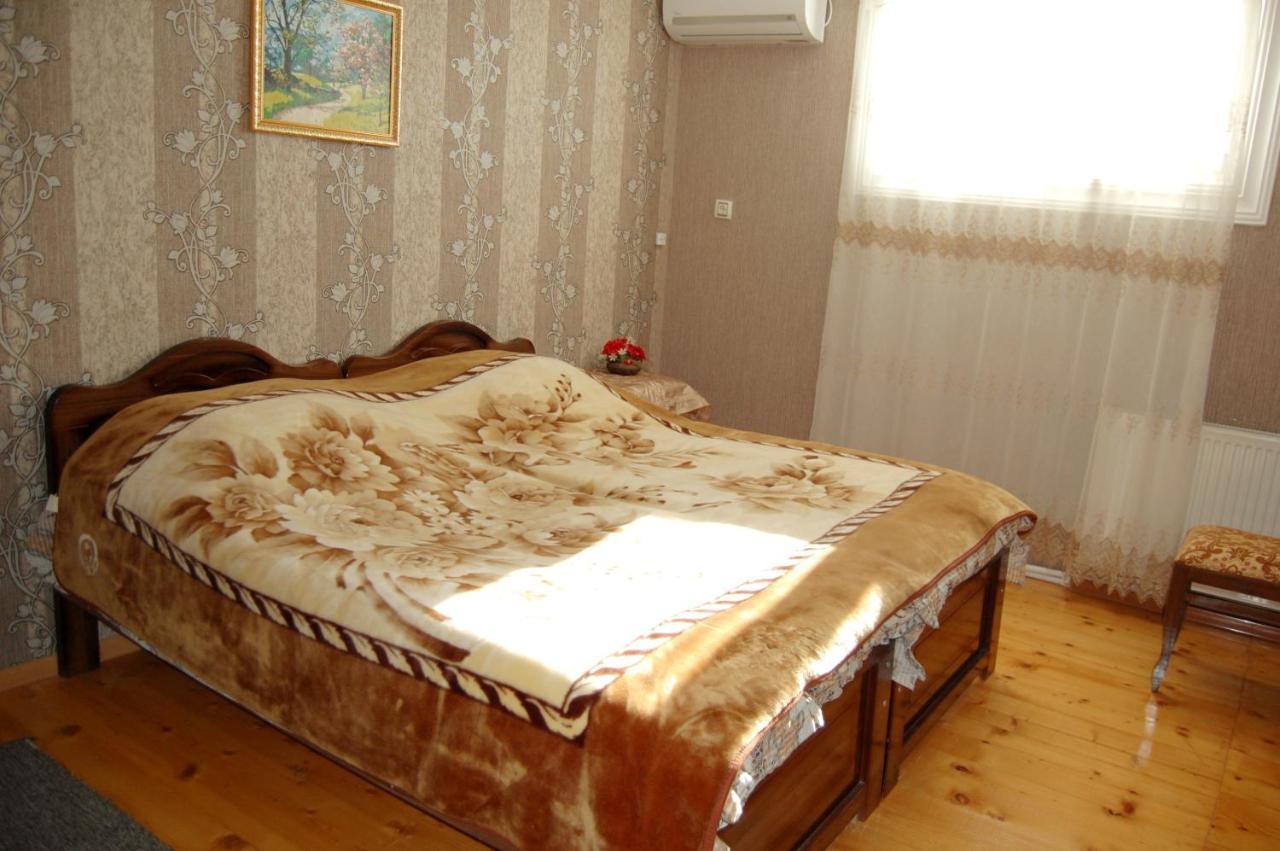 Excellent Hostel Кутаиси Екстериор снимка