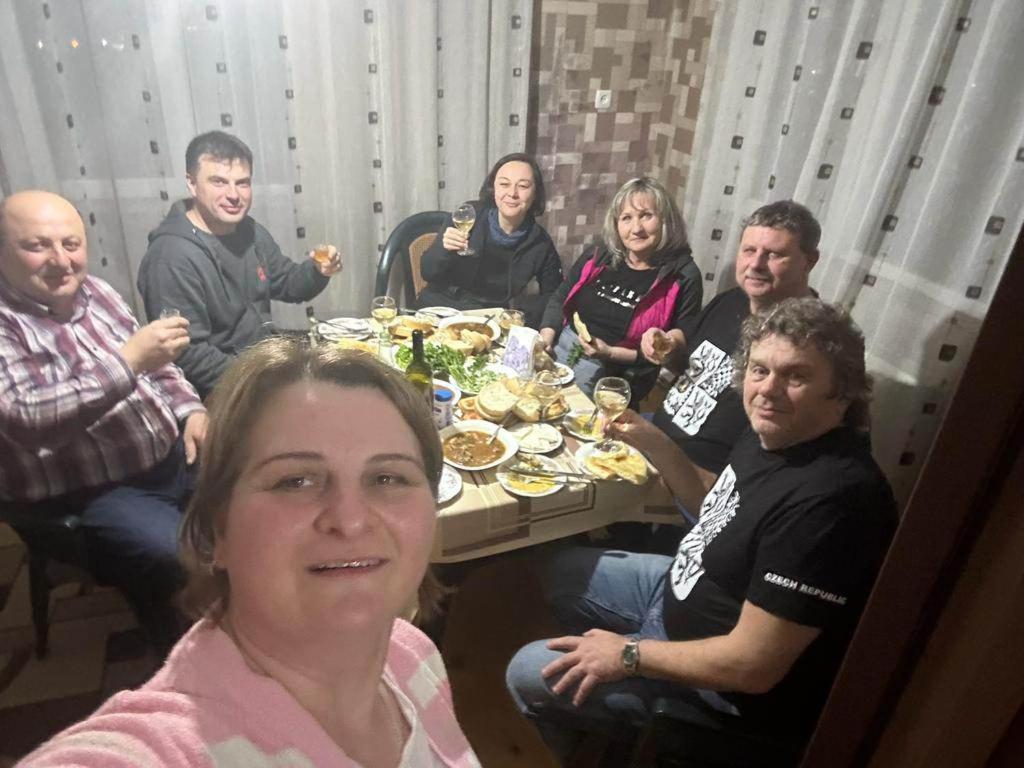 Excellent Hostel Кутаиси Екстериор снимка