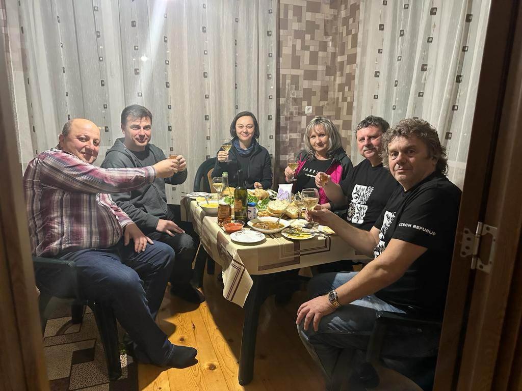 Excellent Hostel Кутаиси Екстериор снимка